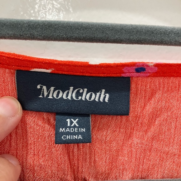 Modcloth 1x Floral Crop Tie Blouse - Picture 2 of 5